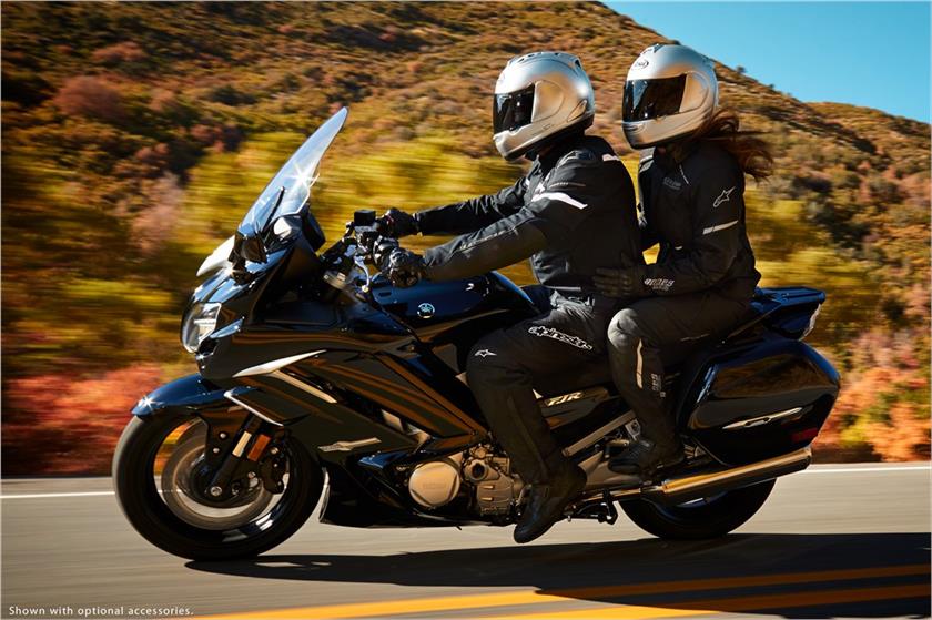 2017 YAMAHA FJR 1300AE WHAT THE COPS ARE RIDING National Motorcycle