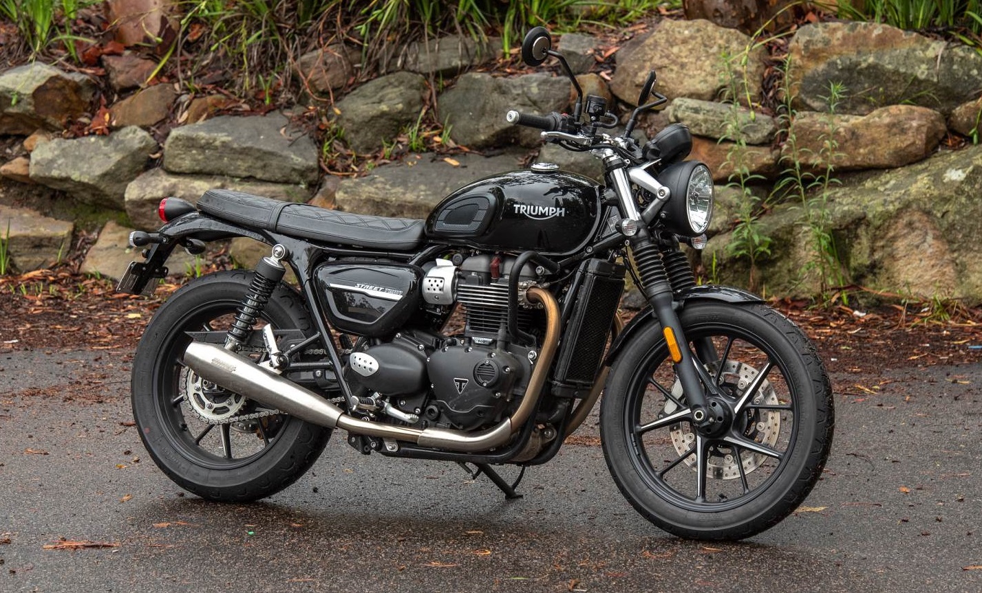 Street twin scrambler cheap